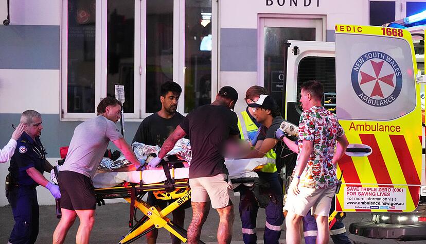 Nach Polizeiangaben wurden 29 Menschen in Krankenh&auml;user gebracht.