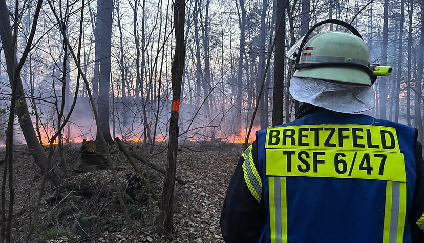 Nach Waldbrand in Bretzfeld: Polizei vermutet Brandstiftung Nach Waldbrand in Bretzfeld: Polizei vermutet Brandstiftung