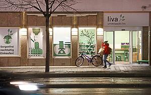 Lebensmittel werden in großen Säcken - teilweise aus kompostierbarem Plastik - angeliefert. Foto: Ralf Seidel Lebensmittel werden in großen Säcken - teilweise aus kompostierbarem Plastik - angeliefert. Foto: Ralf Seidel