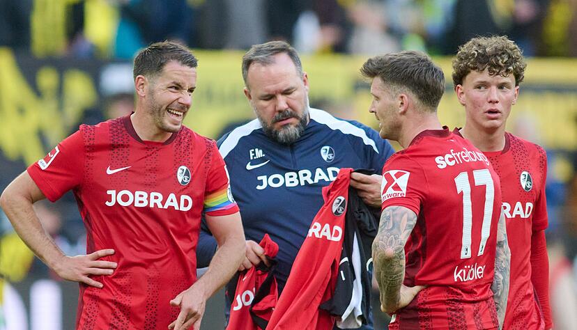 Die Freiburger nach dem desolaten 0:4 in Dortmund.