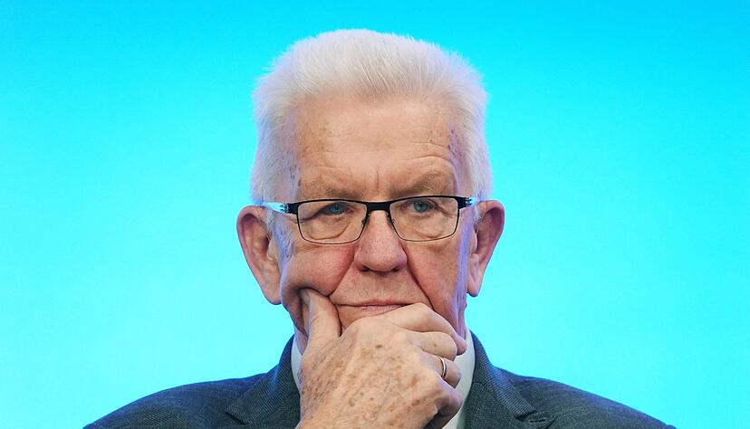 Winfried Kretschmann (Bündnis 90/Die Grünen), Ministerpräsident von Baden-Württemberg. Winfried Kretschmann (Bündnis 90/Die Grünen), Ministerpräsident von Baden-Württemberg.