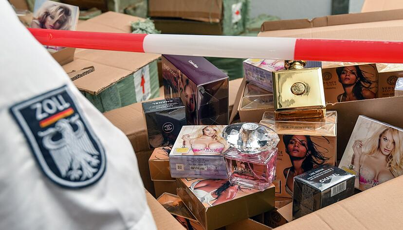 Parfüm zählt zu den häufigsten Produktkategorien bei sichergestellten Fälschungen.