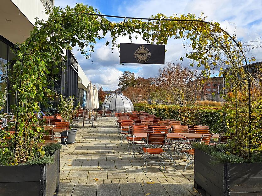 Auch verschiedene Lokale gehören zu den Lieblingsorten der Stimme-Leser. Auch verschiedene Lokale gehören zu den Lieblingsorten der Stimme-Leser.