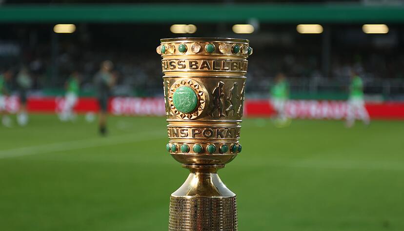 Um diese Trophäe geht es im DFB-Pokal. Um diese Trophäe geht es im DFB-Pokal.