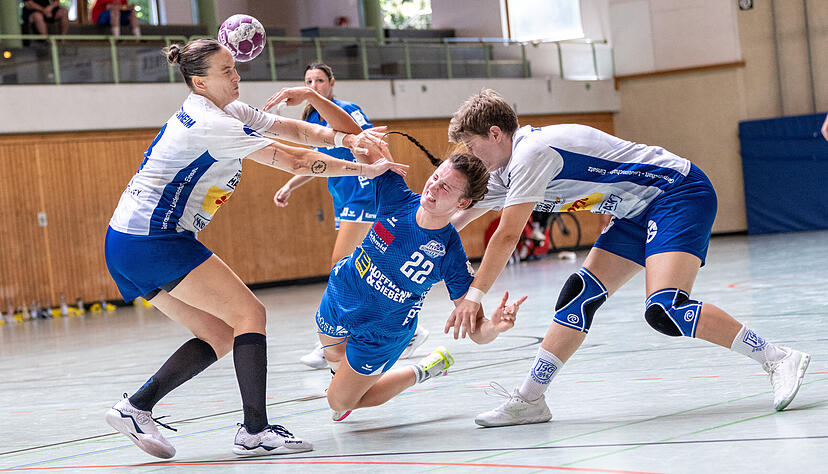 Im Rückraum um Lena Halupka (Mitte) ist der TSV Bönnigheim bestens aufgestellt. Im Rückraum um Lena Halupka (Mitte) ist der TSV Bönnigheim bestens aufgestellt.