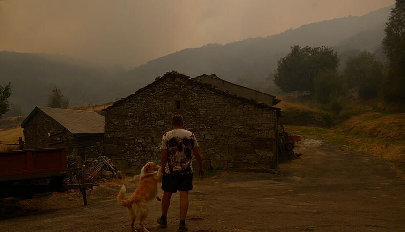 Auch in Galicien brennt es lichterloh.