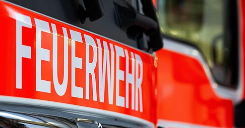 In Niedernhall sind Bewohner eines Hauses durch Rauchgas bei einem K&uuml;chenbrand verletzt worden.