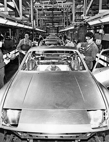 Vor 50 Jahren lief der erste Porsche 924 aus Neckarsulmer Fertigung vom Band. Er war 1975 Teil des Rettungspakets.