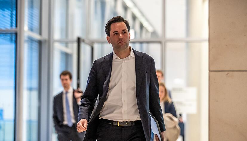 Der JU-Vorsitzende Johannes Winkel gehört zu den Spitzenleuten der Jungen Gruppe. (Archivbild) Der JU-Vorsitzende Johannes Winkel gehört zu den Spitzenleuten der Jungen Gruppe. (Archivbild)