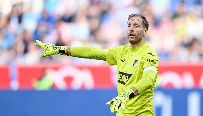 Oliver Baumann hat seinen Vertrag bei der TSG 1899 Hoffenheim vorzeitig verl&auml;ngert.