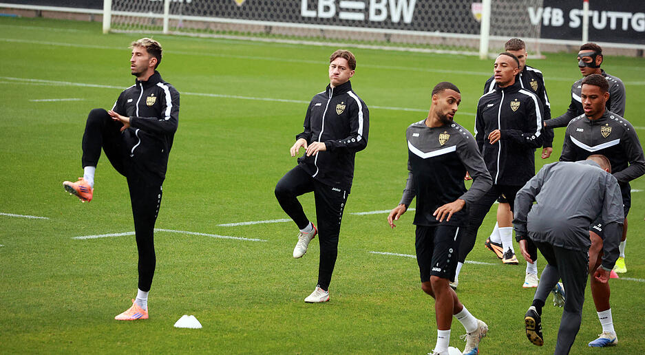 Yannik Keitel und Noah Darvich fehlten beim VfB-Training vor dem Europa-League-Auftakt.