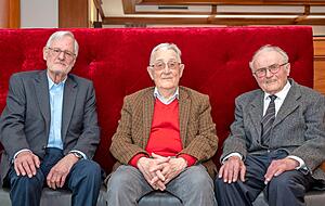 Walter Schildhorn (von links), Willi Bohl und Hans Albrecht können sich noch gut an ihre Zeit an der HHN erinnern. Walter Schildhorn (von links), Willi Bohl und Hans Albrecht können sich noch gut an ihre Zeit an der HHN erinnern.