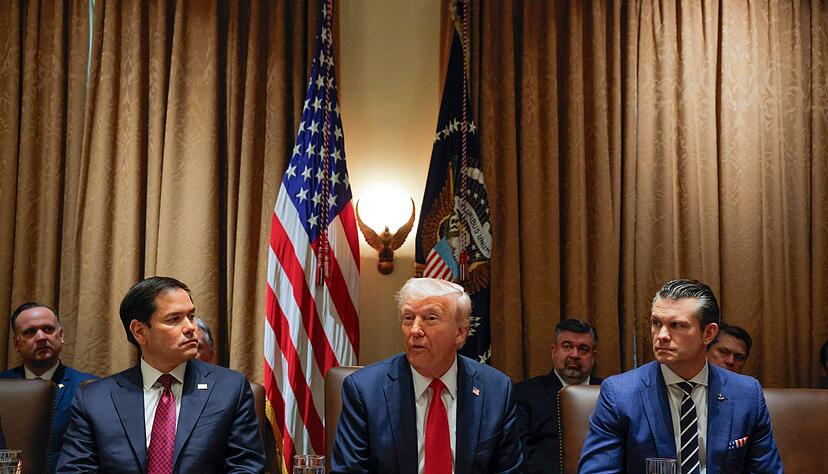 Trump schließt Nato-Beitritt der Ukraine aus. Trump schließt Nato-Beitritt der Ukraine aus.