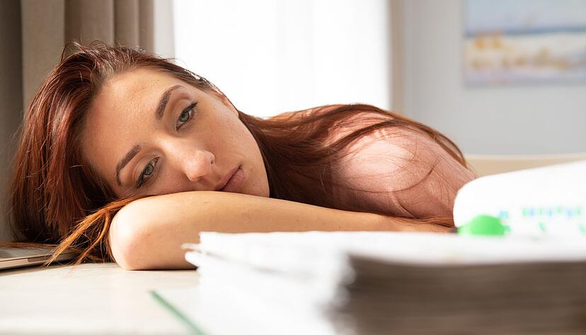 Oft geht es gar nicht um Faulheit: Vielmehr f&uuml;hren zu viele Anforderungen oder die Angst zu versagen zu mentalem Stillstand.