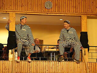 Achim Beck und Michael Foss auf dem Weg in die Freiheit.