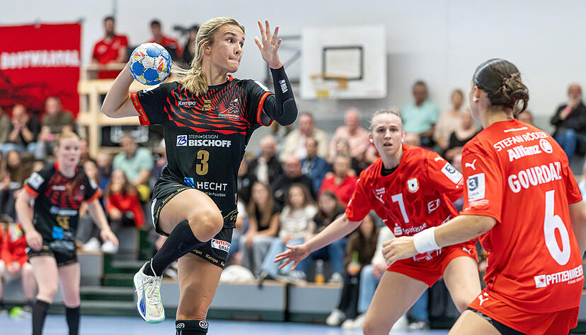 Die Drittliga-Frauen um Hannah Hönig (links) sind das am hochklassigsten aktive Team der SG Schozach-Bottwartal.