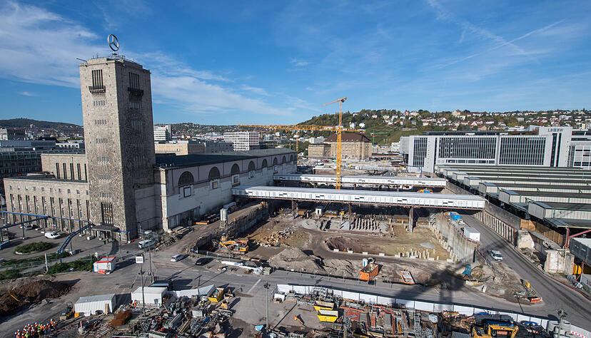 Die Stuttgart-21-Baustelle. Foto: dpa Die Stuttgart-21-Baustelle. Foto: dpa