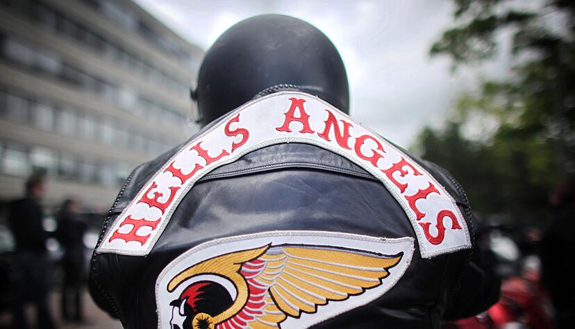 Der Mann soll vor elf Jahren in einer K&ouml;lner Kneipe als Chef der K&ouml;lner Hells Angels einen 29-J&auml;hrigen erschossen haben. (Symbol)
