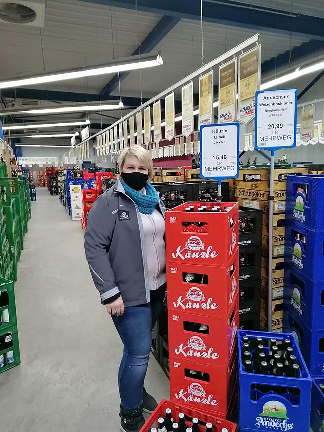 Lydia Tisch. Lydia Tisch.