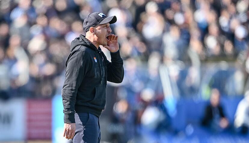 Kölns Trainer Struber sah über weite Strecken eine enttäuschende Vorstellung seiner Mannschaft. Kölns Trainer Struber sah über weite Strecken eine enttäuschende Vorstellung seiner Mannschaft.