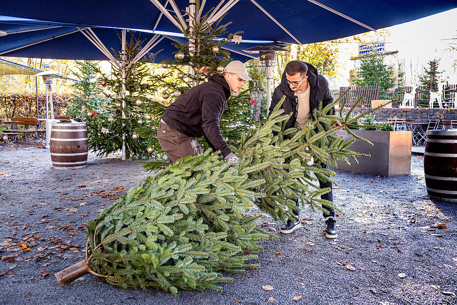 Geöffnet hat der Winterzauber am Trappensee vom 14. November bis zum 6. Januar immer freitags und samstags von 17 Uhr bis 22 Uhr und sonntags von 12 bis 22 Uhr.