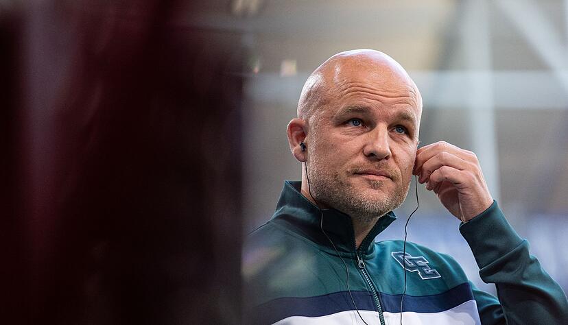 Ist nach seinem Abschied auf Schalke in Leipzig im Gespr&auml;ch: Rouven Schr&ouml;der.