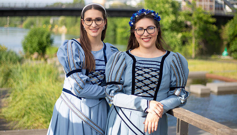Wer folgt auf Franziska Mauerer und Enni Wielsch als Käthchen von Heilbronn? Am kommenden Freitag wählt Heilbronn sein neues Käthchen. Wer folgt auf Franziska Mauerer und Enni Wielsch als Käthchen von Heilbronn? Am kommenden Freitag wählt Heilbronn sein neues Käthchen.