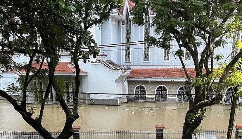 Hue ist eine alte Kaiserstadt. Hue ist eine alte Kaiserstadt.