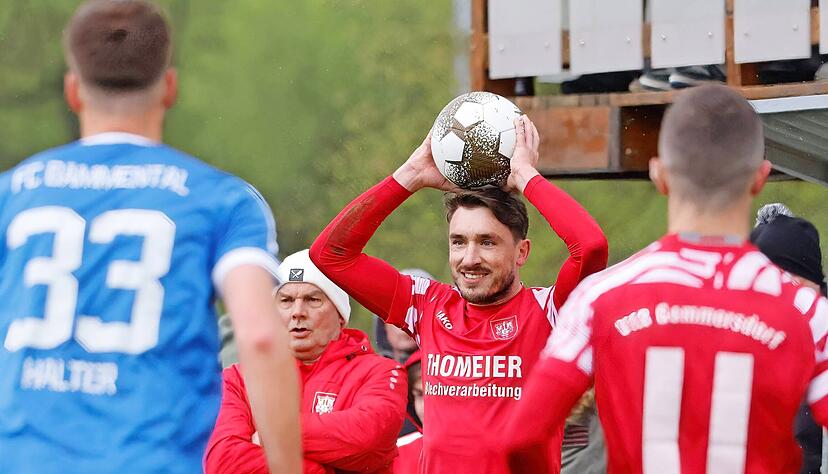 Manuel Hofmann bleibt (Spieler-)Trainer des VfR Gommersdorf.