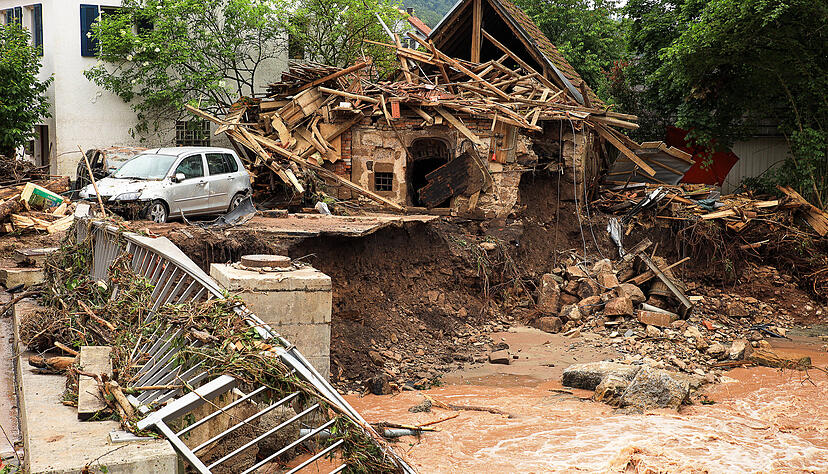 Rudersberg: Blick auf ein durch Hochwasser zerst&ouml;rtes Geb&auml;ude. Tief "Orinoco" verursachte Millionensch&auml;den auch f&uuml;r die W&uuml;rttembergische Versicherung.