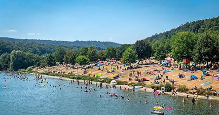 Die Ehmetsklinge in Zaberfeld ist ein beliebter Badesee und zieht im Sommer immer wieder die Massen an.
Foto: Archiv/privat