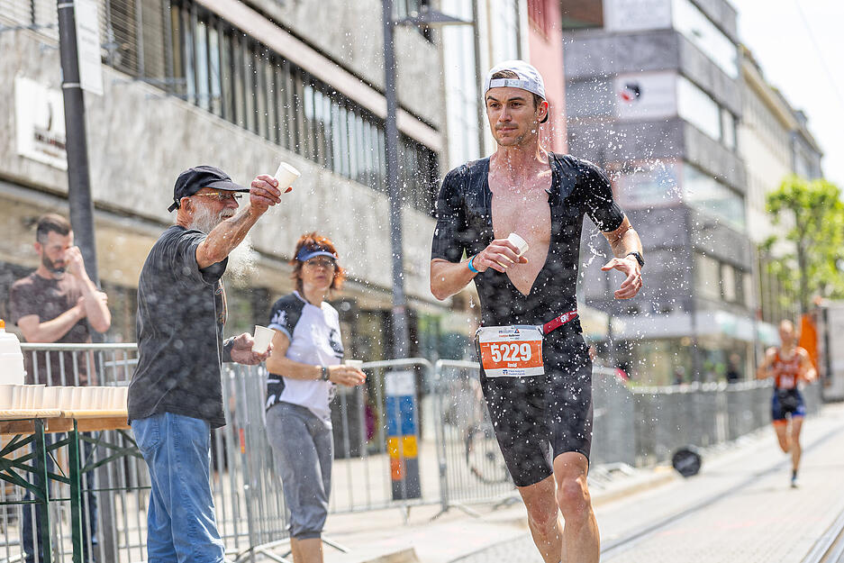 Heilbronn zeigt sich sportlich: Der Triathlon 2025 bringt Spitzenathleten, Zuschauer aus Deutschland – und sogar die Deutsche Meisterschaft zurück in die Stadt.