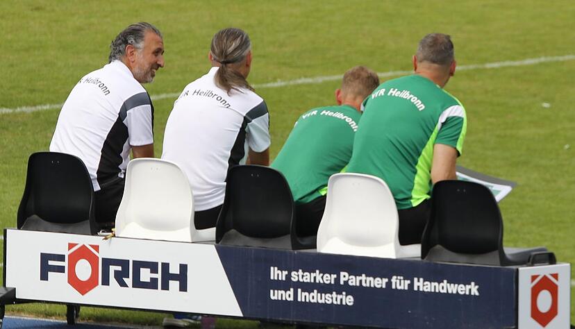 Auf der Bank des VfR Heilbronn fehlt momentan der Cheftrainer, aber das ist kein Grund für Schnellschüsse.