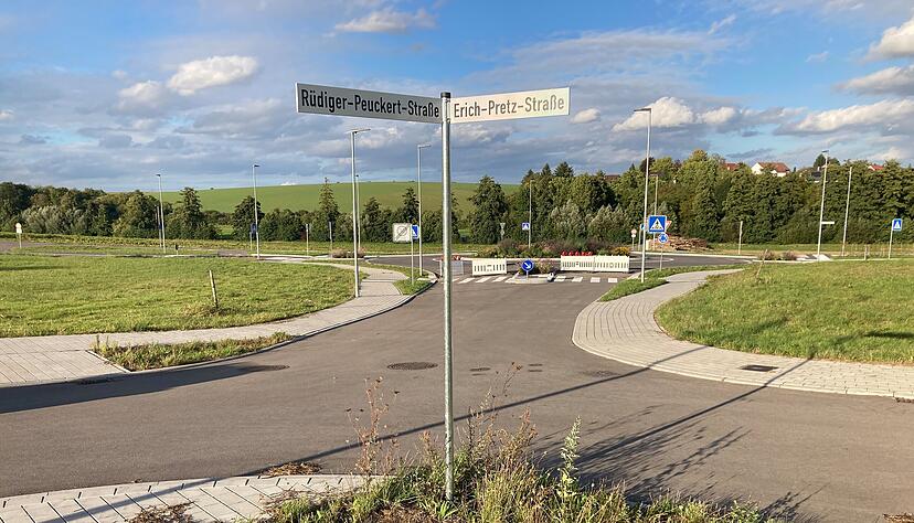 Im Eppinger Neubaugebiet Zylinderhof III sind die ersten Parzellen f&uuml;r Mehrfamilienh&auml;user verkauft. Nun sollen weitere Grundst&uuml;cke f&uuml;r Einfamilienh&auml;user auf den Markt. &Uuml;ber den Quadratmeterpreis hat der Gemeinderat j&uuml;ngst leidenschaftlich debattiert.