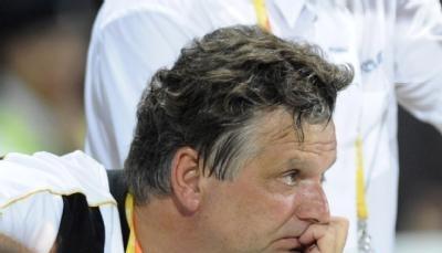 Der Vertrag von Kurt Gravemeier als Trainer der Springreiter wird nicht verlängert. Der Vertrag von Kurt Gravemeier als Trainer der Springreiter wird nicht verlängert.