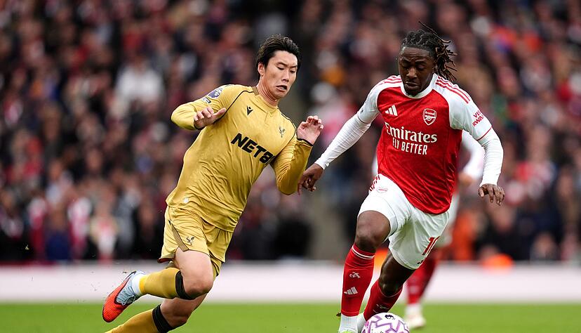 Der frühere Crystal-Palace-Profi Eberechi Eze (r.) erzielte das Siegtor für Arsenal. Der frühere Crystal-Palace-Profi Eberechi Eze (r.) erzielte das Siegtor für Arsenal.