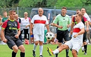 Man of the Match: Geritt Müller (rechts) traf drei Mal für die VfB-Elf. Man of the Match: Geritt Müller (rechts) traf drei Mal für die VfB-Elf.