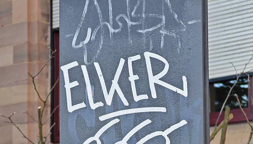 Die Elker-Schriftz&uuml;ge werden seit Jahren in Heilbronn verteilt. Die Stadtinitiative Heilbronn will nun den Verursacher ausfindig machen.