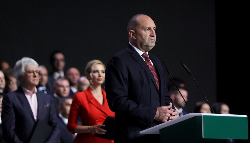 Der Ex-General und fr&uuml;here Kampfjet-Pilot Radew war im Januar vom Amt des Staatspr&auml;sidenten zur&uuml;ckgetreten, um an der Wahl teilzunehmen. (Archivbild)