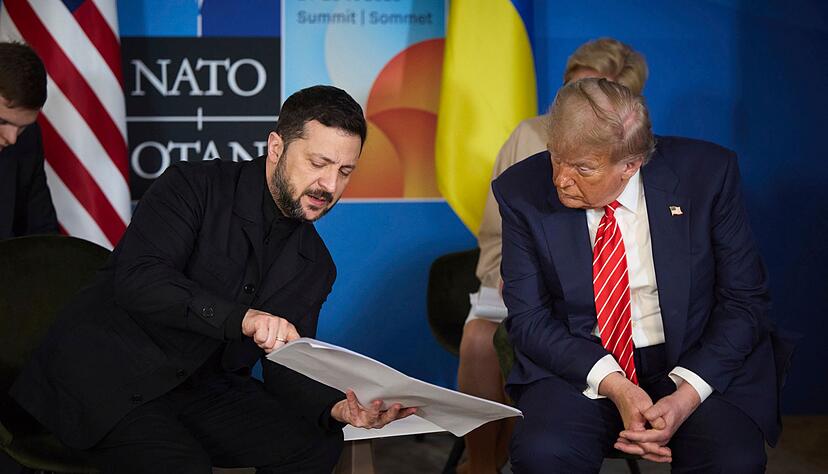 Die Beziehungen zwischen dem ukrainischen Pr&auml;sidenten Wolodymyr Selenskyj und US-Pr&auml;sident Donald Trump sind nicht immer leicht gewesen. In einem Telefonat haben sie nun ihre Positionen zu Russland abgestimmt. (Archivbild)