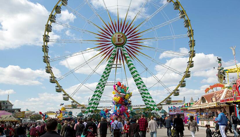 Wie konnten sich so viele Menschen auf dem Frühlingsfest in Stuttgart mit einem Magen-Darm-Erreger anstecken? Wie konnten sich so viele Menschen auf dem Frühlingsfest in Stuttgart mit einem Magen-Darm-Erreger anstecken?
