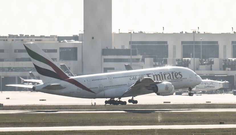 Der Airbus A-380 landete am Dienstag um kurz nach 13:30 Uhr in Frankfurt.
