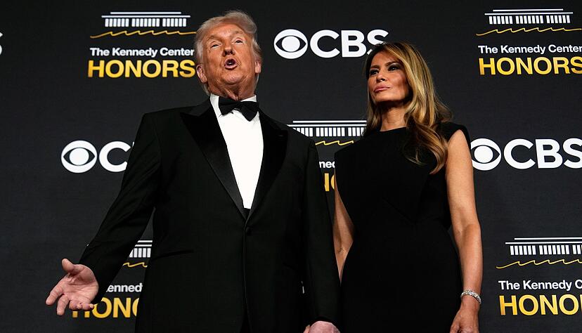 Bei den diesj&auml;hrigen Auszeichnungen im Kennedy Center sind US-Pr&auml;sident Donald Trump und First Lady Melania Trump dabei - anders als fr&uuml;her.