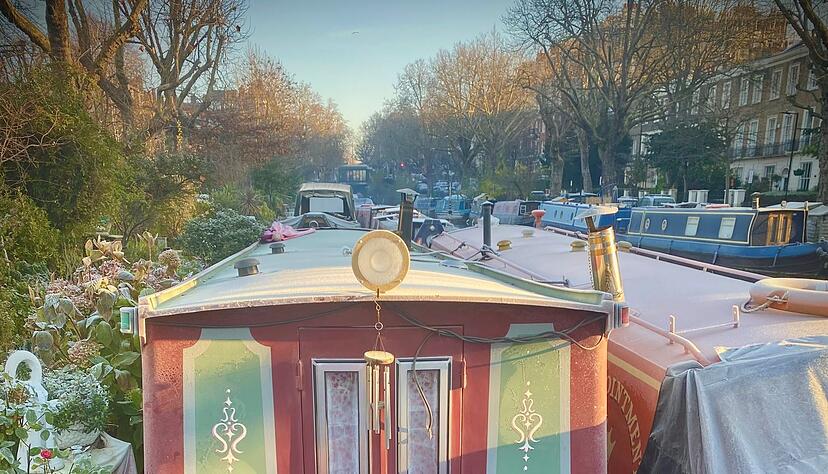 Das Boot ist ihr Zuhause, Arbeitszimmer, R&uuml;ckzugsort und Fundament ihres Lebens in Gro&szlig;britannien. (Handout)