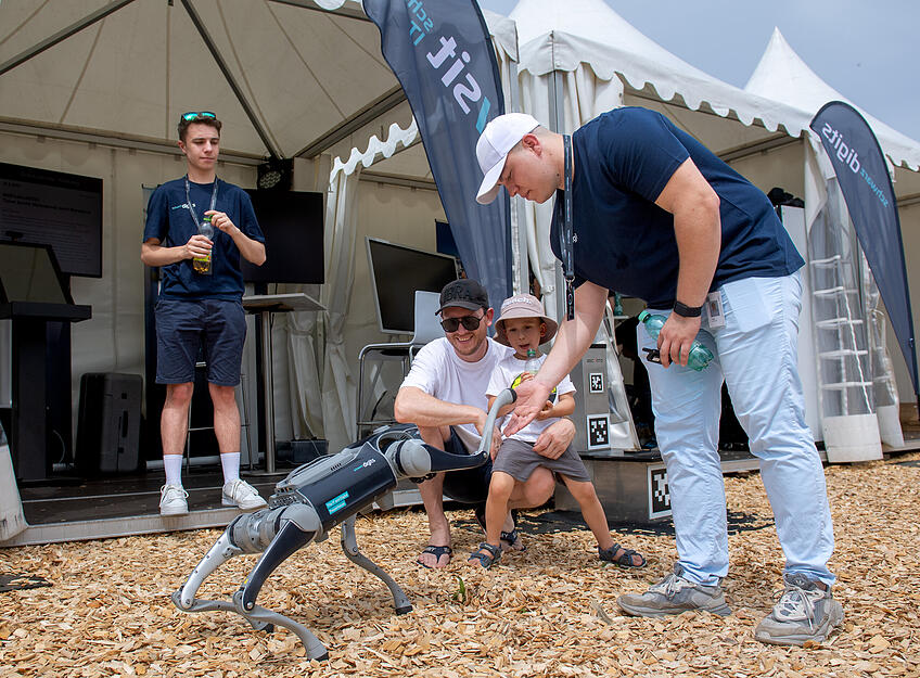 KI-Festival im Zukunftspark Wohlgelegen: Bilder vom Samstag