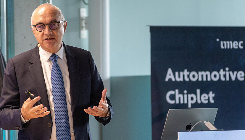 Imec-Chef Luc Van den hove will der Autobranche mit innovativen Chips bei der Transformation helfen.