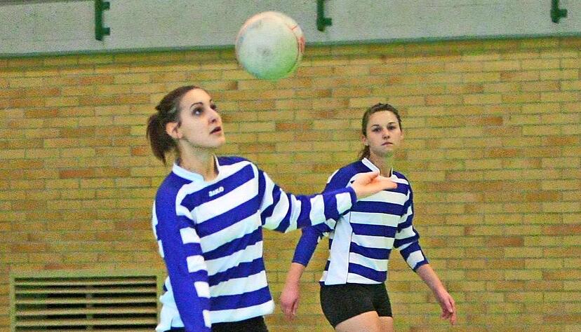 Die junge Niedernhaller Mannschaft um Madeleine Lorenz (links) hat sich in der Schwabenliga wacker geschlagen.Foto: Archiv/Gesper Die junge Niedernhaller Mannschaft um Madeleine Lorenz (links) hat sich in der Schwabenliga wacker geschlagen.Foto: Archiv/Gesper