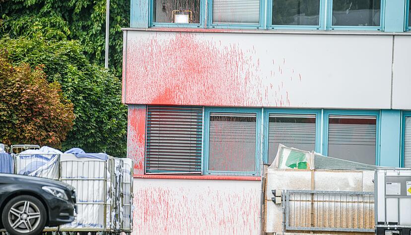 Unterst&uuml;tzer der Hamas nennt Israals Botschafter die T&auml;ter.