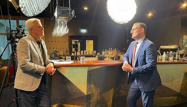Jens Spahn ist Gast beim Live-Talk "Ohne Ausrede" in Heilbronn. Jens Spahn ist Gast beim Live-Talk "Ohne Ausrede" in Heilbronn.
