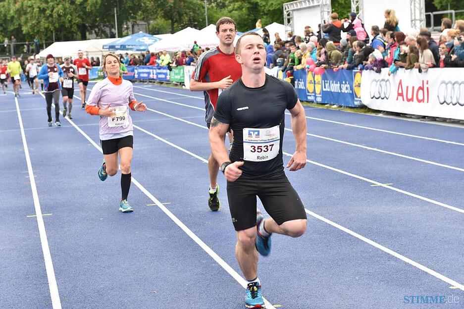 Trollinger Marathon: Zieleinlauf 4 | 7.5.